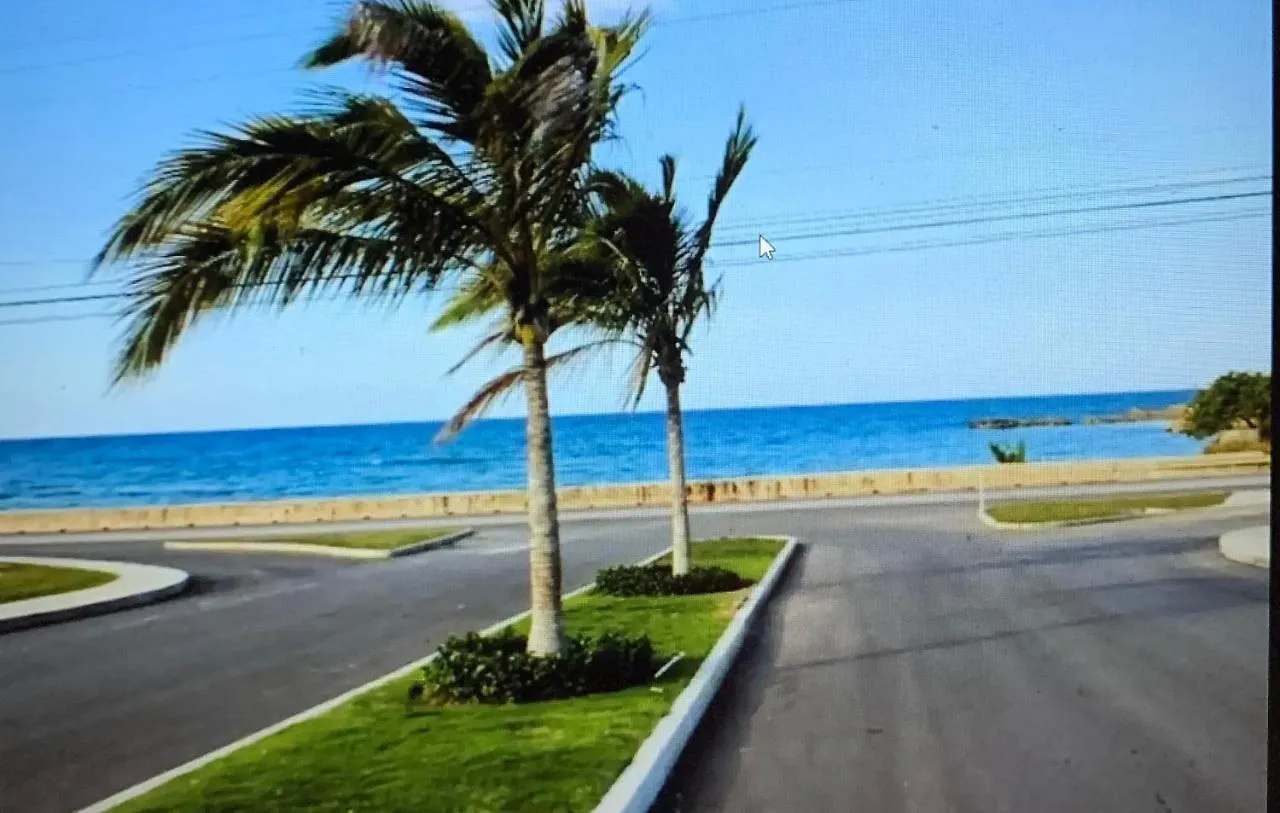 Oceanaire Crest @ Oceanpointe Villa Lucea Holiday home